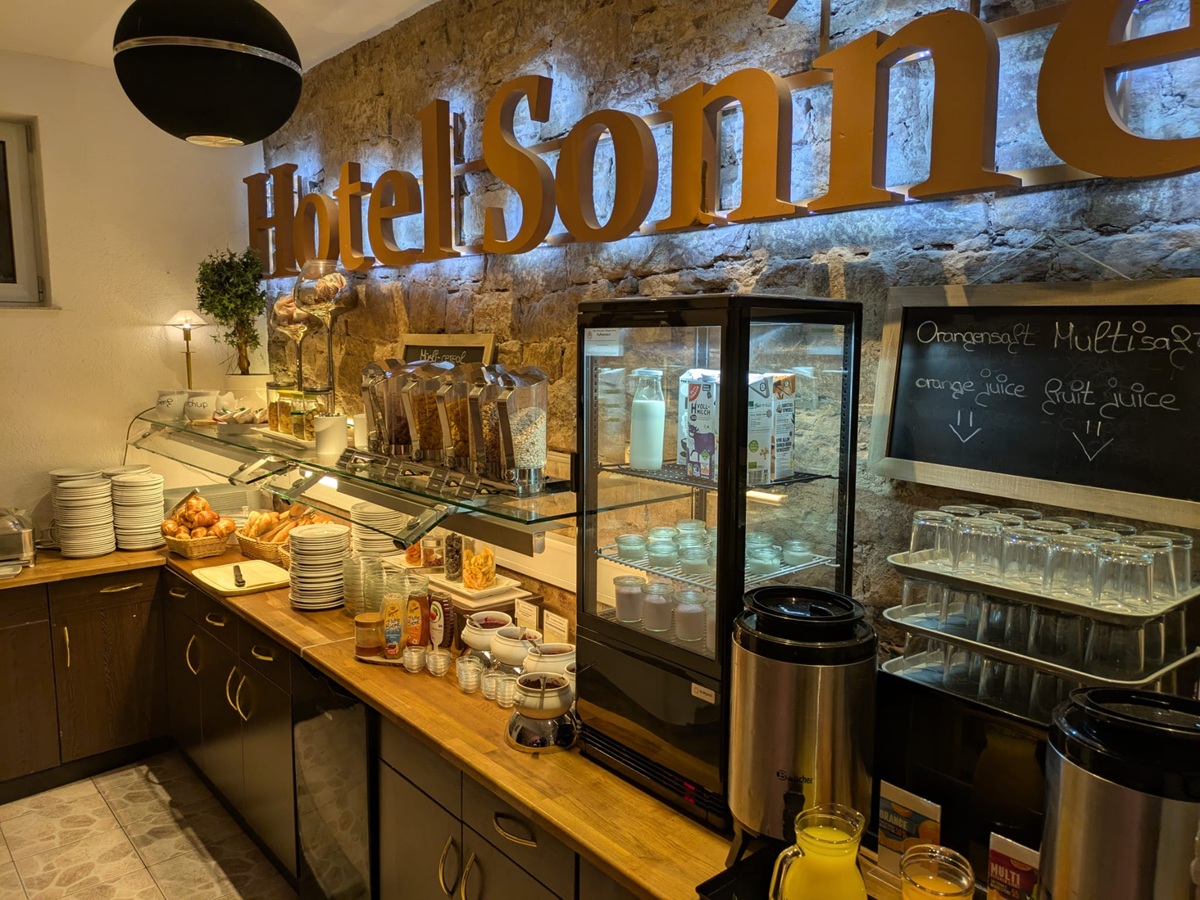 Hotel Sonne Karlsruhe, Stupferich, Teil des Frühstückbuffets